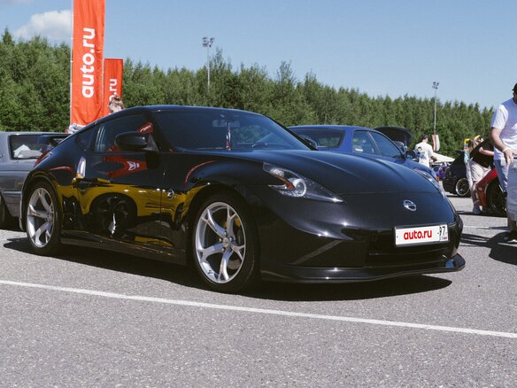 2009 Nissan 370Z Nismo I, чёрный, 3600000 рублей - вид 4