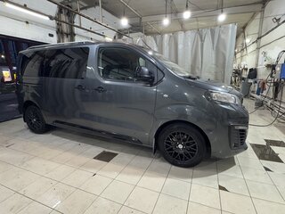 2019 Peugeot Traveller I, серый, 2200000 рублей, вид 4