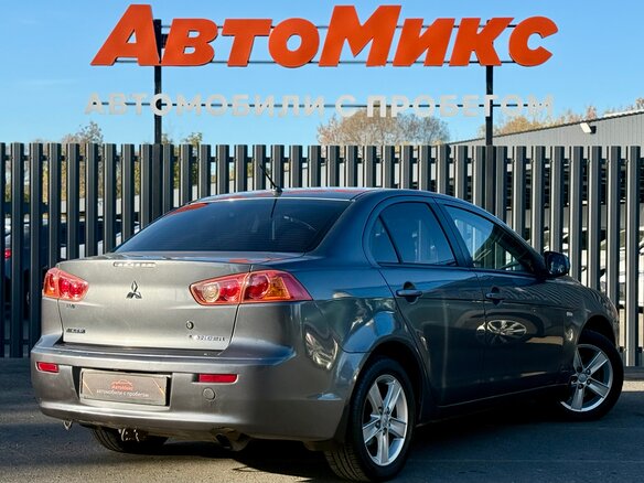 2007 Mitsubishi Lancer X, серый, 375000 рублей - вид 3