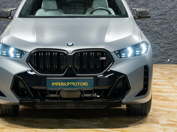2026 BMW X6 M60i III (G06) Рестайлинг, серебристый, 20990000 рублей - вид 2