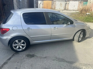 2006 Peugeot 307 I Рестайлинг, серебристый, 700000 рублей, вид 4