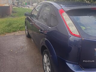 2009 Ford Focus II Рестайлинг, синий, 420000 рублей, вид 4