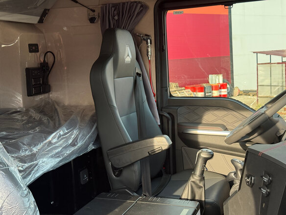 2026 Sinotruk Sitrak C7H, красный, 18498668 рублей - вид 22