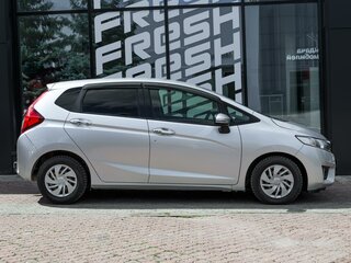 2016 Honda Fit III, серебристый, 969000 рублей, вид 5