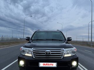 2009 Toyota Land Cruiser 200 Series, чёрный, 2800000 рублей, вид 2