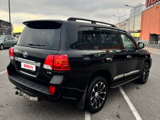 2012 Toyota Land Cruiser 200 Series Рестайлинг 1, чёрный, 3900000 рублей, вид 4