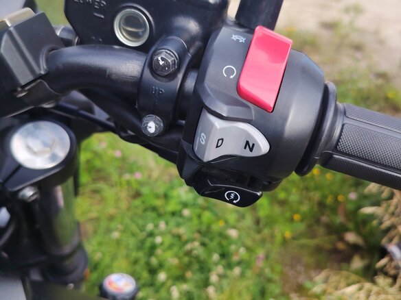 2016 Honda NC 750S, чёрный, 600000 рублей - вид 4