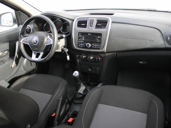 2020 Renault Logan Stepway II Рестайлинг, белый, 1195000 рублей - вид 9