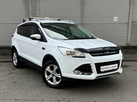 2016 Ford Kuga II, белый, 929000 рублей, вид 3