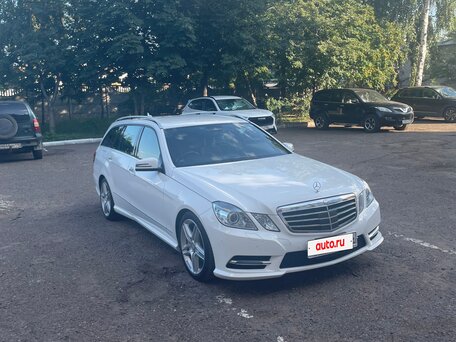 2013 Mercedes-Benz E-Класс 250 7G-Tronic IV (W212, S212, C207), белый, 1410000 рублей, вид 4