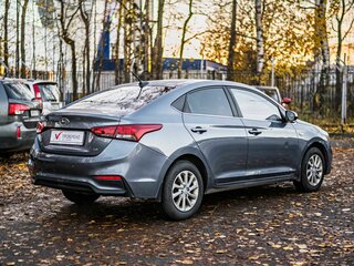 2017 Hyundai Solaris II, серый, 1199000 рублей, вид 2