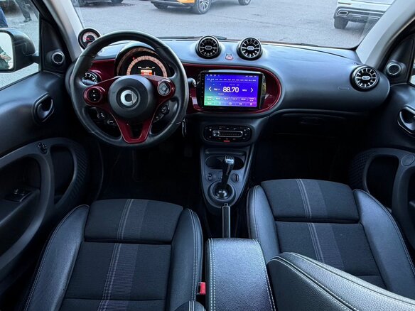 2018 Smart Fortwo III, красный, 895000 рублей - вид 6