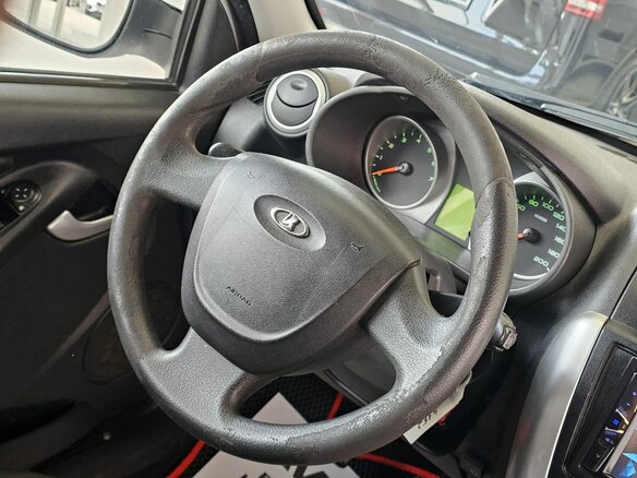 2013 Lada (ВАЗ) Granta I, белый, 399000 рублей - вид 20