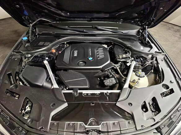 2021 BMW 5 серии 520d xDrive VII (G30/G31/G38) Рестайлинг, чёрный - вид 9