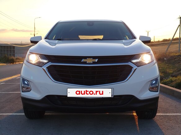 2020 Chevrolet Equinox III, белый, 1799999 рублей - вид 2