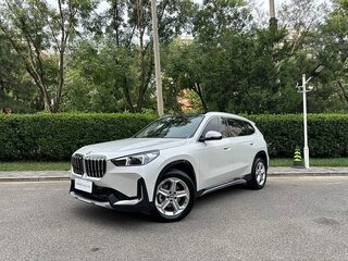 2023 BMW X1 18d sDrive III (U11/U12), белый, 3400000 рублей, вид 1