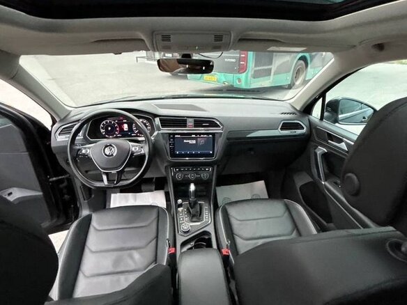 2017 Volkswagen Tiguan II, чёрный, 3440000 рублей - вид 26