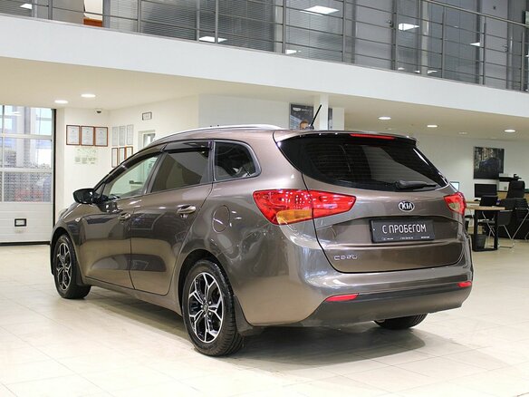 2013 Kia Ceed II, коричневый, 890000 рублей - вид 3