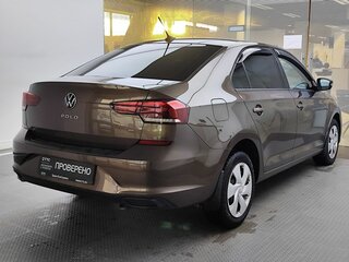 2021 Volkswagen Polo VI, коричневый, 1470000 рублей, вид 5