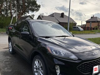 2021 Ford Escape IV, чёрный, 2150000 рублей, вид 3
