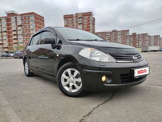 2012 Nissan Tiida I Рестайлинг, коричневый, 865000 рублей, вид 3