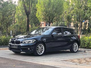 2017 BMW 1 серии 118i II (F20/F21) Рестайлинг, чёрный, 1390023 рублей, вид 1