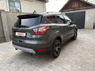 2019 Ford Kuga II Рестайлинг, серый, 1765000 рублей, вид 3