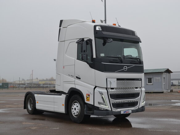 2022 Volvo FH, белый, 12200000 рублей