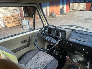 1987 Volkswagen Transporter 5-speed T3, белый, 200000 рублей, вид 5