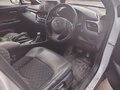 2019 Toyota C-HR I Рестайлинг, белый, 2200000 рублей - вид 2