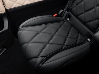 2026 Mercedes-Benz V-Класс Extra Long 300 d экстра длинный III (W447) Рестайлинг 2, чёрный, 25750000 рублей, вид 4