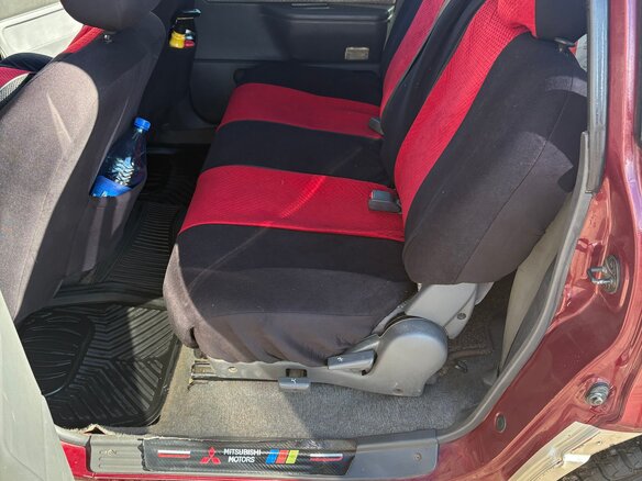 1992 Mitsubishi Chariot II, красный, 350000 рублей - вид 7