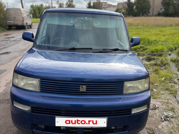 2002 Toyota bB I, синий