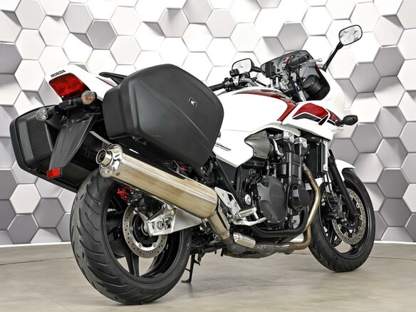 2010 Honda CB 1300, белый, 799000 рублей - вид 6