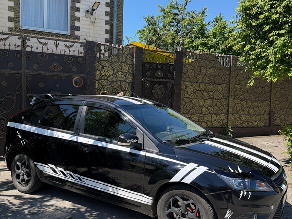 2008 Ford Focus II Рестайлинг, чёрный, 499000 рублей - вид 8