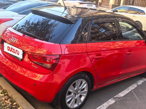 2013 Audi A1 I (8X), красный, 900000 рублей - вид 6