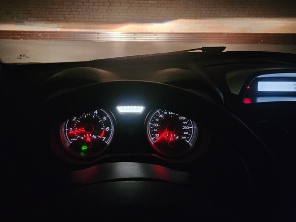 2006 Renault Megane II Рестайлинг, серый, 380000 рублей - вид 3