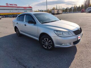 2011 Skoda Octavia II (A5) Рестайлинг, серебристый, 599000 рублей, вид 4