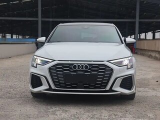 2023 Audi A3 Sportback 35 TFSI IV (8Y), белый, 1990000 рублей, вид 2