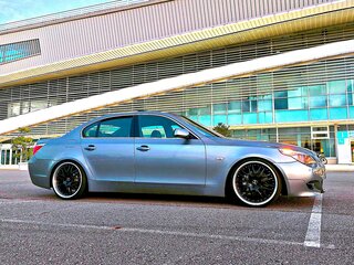 2004 BMW 5 серии 520i V (E60/E61), серый, 900000 рублей, вид 3