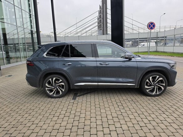 2023 Geely Monjaro I, серый, 2690000 рублей - вид 5
