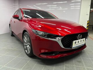 2023 Mazda 3 Axela IV (BP), красный, 1330000 рублей, вид 3