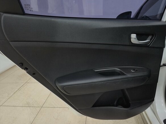 2016 Kia K5 II, белый - вид 13