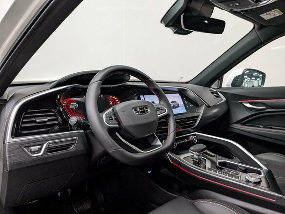 2024 Geely Tugella I Рестайлинг, белый, 3150000 рублей - вид 14