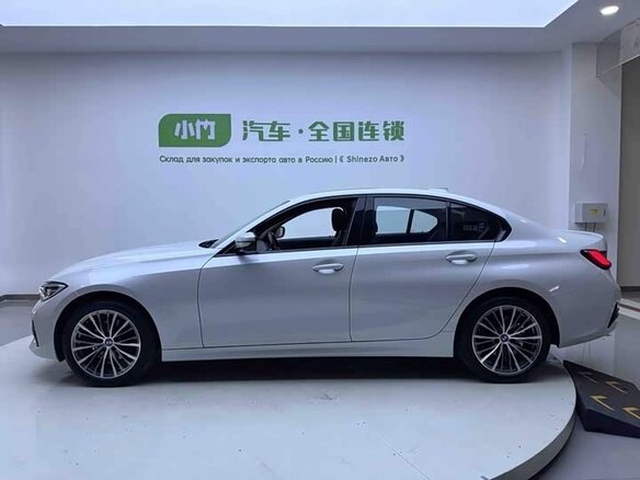 2022 BMW 3 серии 320i VII (G2x), белый, 2970000 рублей - вид 20