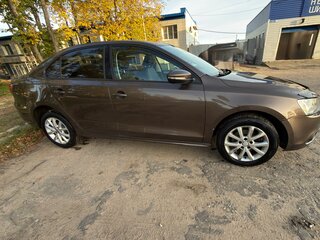 2012 Volkswagen Jetta VI, коричневый, 650000 рублей, вид 3