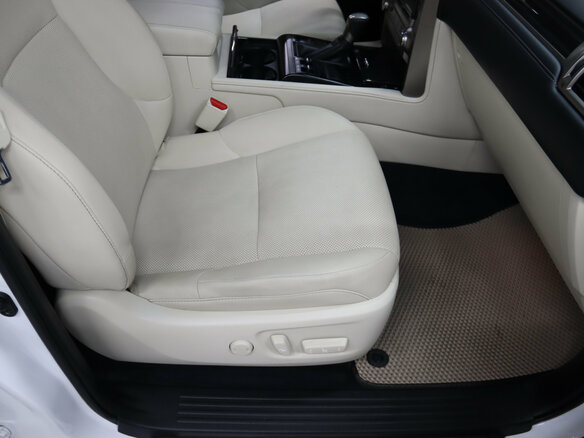 2020 Lexus GX 460 II Рестайлинг 2, белый, 5595950 рублей - вид 6