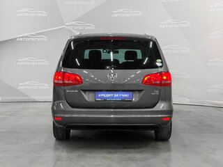 2013 Volkswagen Sharan II, серый, 1330000 рублей, вид 4