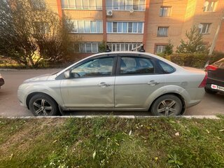 2008 Ford Focus II Рестайлинг, серебристый, 280000 рублей, вид 2