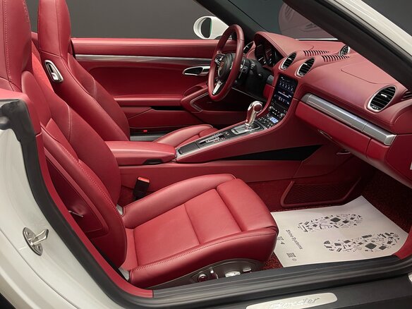 2018 Porsche Boxster IV 718 (982), белый, 6700000 рублей - вид 14